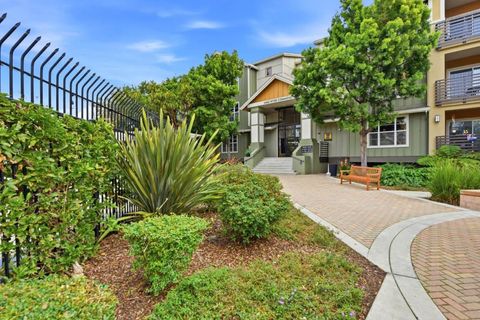 Photo of 4463 Hyde Cmn #116, Fremont, CA 94538 (MLS # ML82042098)