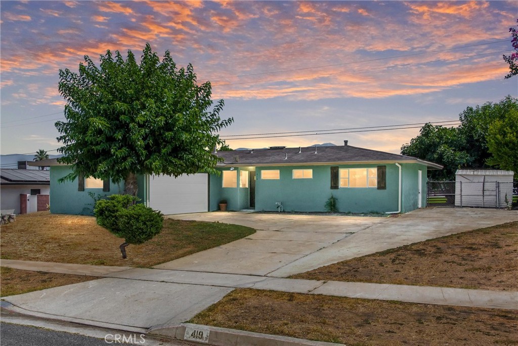 This 4-bedroom, 2-bathroom home is located in an established South Redlands neighborhood and offers a practical floor plan with a solid structure—ideal for a buyer looking to build equity through cosmetic updates. The single-story layout includes a spacious family room with a brick fireplace, a separate dining area, and sliding glass doors that open to the backyard, creating a functional space for everyday living and entertaining.
The kitchen has been updated with newer cabinets, countertops, and a brand-new stove. Additional recent improvements include fresh exterior paint, vinyl plank flooring throughout the main living areas, an updated hallway bathroom, and new carpet in three of the bedrooms.
All four bedrooms are located down the hall. Three have ceiling fans and new carpet, while one of the bedrooms features vinyl plank flooring. One of the bedrooms also includes private access to the side yard, offering flexibility for guests, a home office, or added privacy. The primary bedroom has its own private en-suite bathroom with a walk-in shower.
The backyard features a mature shade tree, storage shed, and an open area with plenty of space to design the outdoor setup that works for you. The attached two-car garage includes laundry hookups and extra storage.
With nearby schools, shopping, and easy freeway access, this home offers a strong opportunity for the right buyer to bring their vision and make it their own.