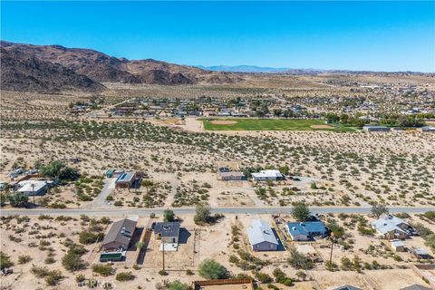 Photo of 7025 Mission, 29 Palms, CA 92277 (MLS # JT25250823) Photo of 7025 Mission, 29 Palms, CA 92277 (MLS # JT25250823)