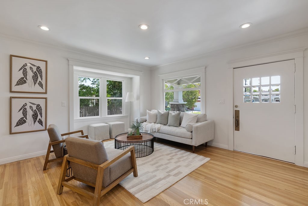 1217 Saint Charles