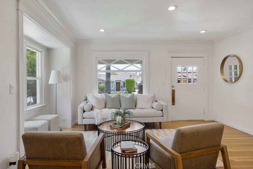 1217 Saint Charles