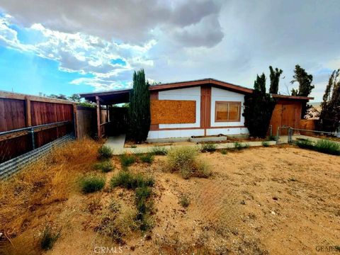 Photo of 330 Morning Glory Drive, California City, CA 93505 (MLS # SR25280620)