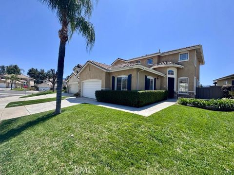Photo of 33021 Adelante Street, Temecula, CA 92592 (MLS # SW26106641)