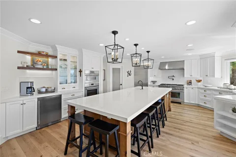 MLS: OC26152854
