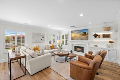 Photo of 8 Las Pisadas, Rancho Santa Margarita, CA 92688 (MLS # OC26152854)