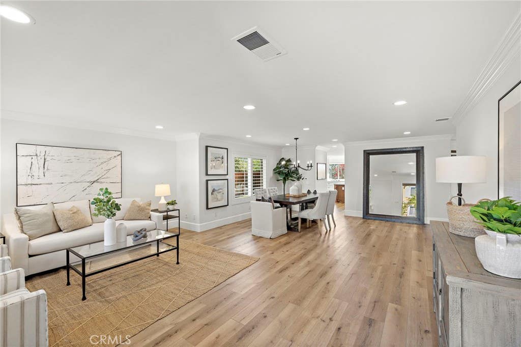 Photo of 8 Las Pisadas, Rancho Santa Margarita, CA 92688 (MLS # OC26152854)