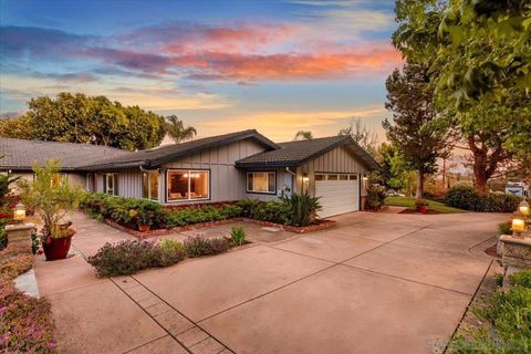 4317 Avenida Gregory Spring Valley CA 91977