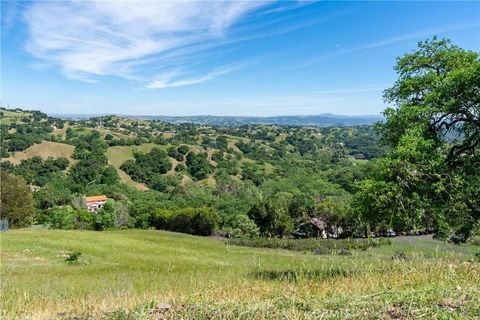 Tiny photo for 14600 El Monte Rd, Atascadero, CA 93422 (MLS # NS26069113)