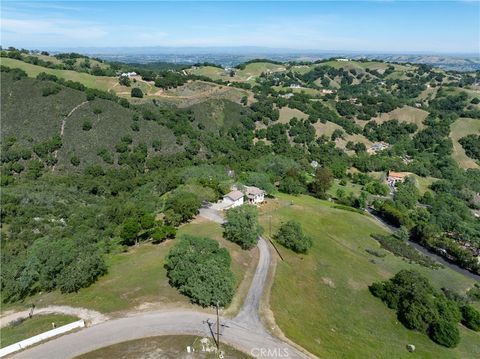 Tiny photo for 14600 El Monte Rd, Atascadero, CA 93422 (MLS # NS26069113)