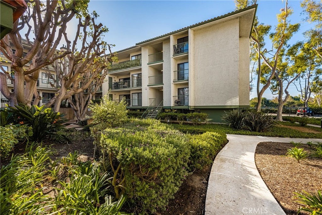 Terrace (Stacked) (SC) - Residential