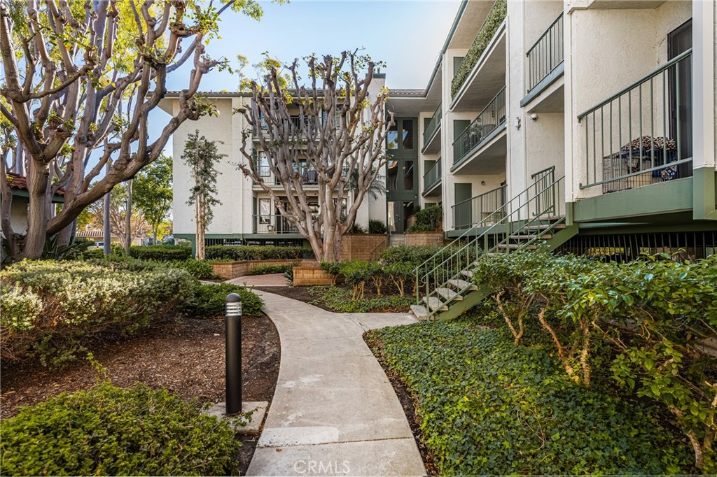 Terrace (Stacked) (SC) - Residential