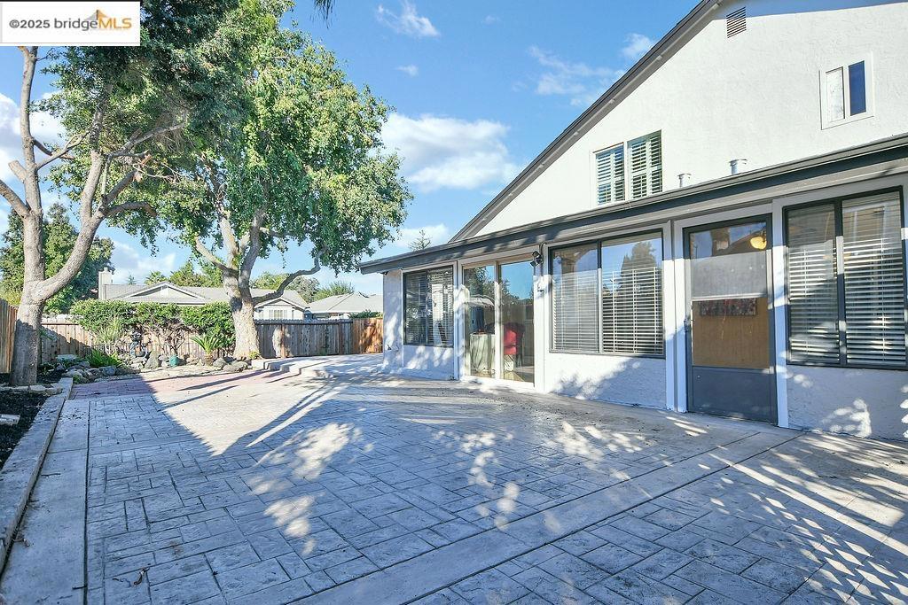VALLEY GREEN - Residential