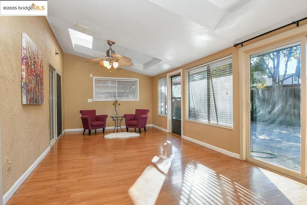 VALLEY GREEN - Residential