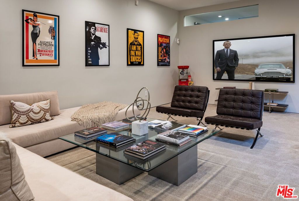 Photo of 8356 W 4th Street, Los Angeles, CA 90048 (MLS # 25571635)