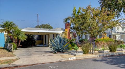 Photo of 12567 Everglade Street, Los Angeles, CA 90066 (MLS # PV26005137)