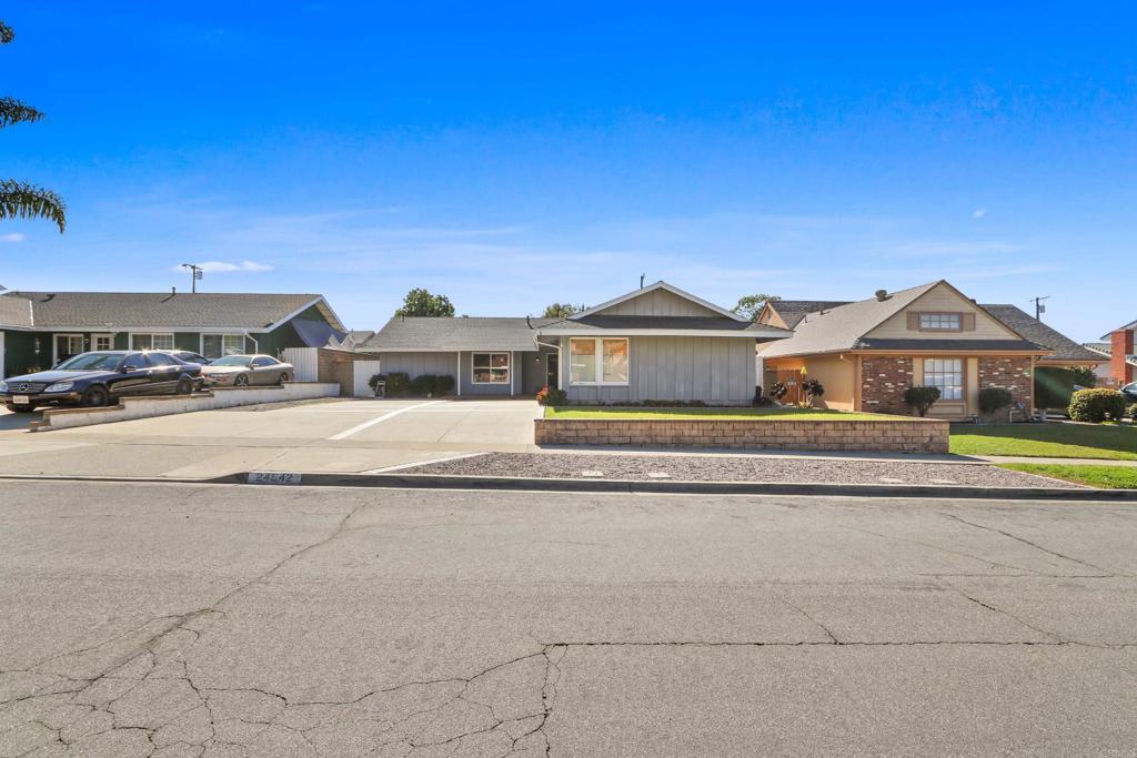 24842 Calle El Toro Grande