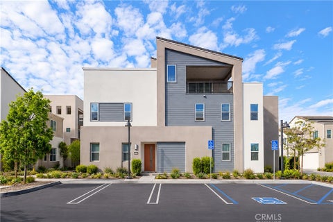 Photo of 107 Sawbuck, Irvine, CA 92618 (MLS # OC26195346)