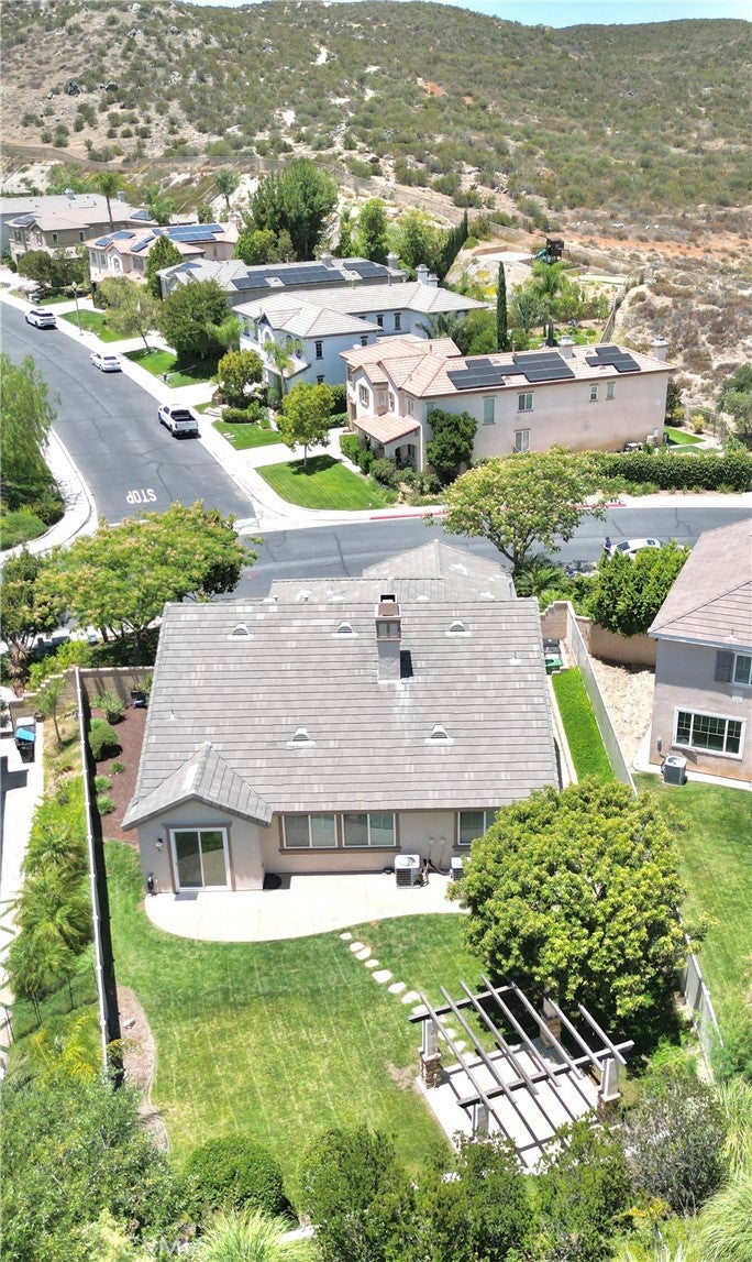 27617 Bottle Brush Way