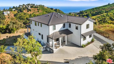 27148 Carrita Road Malibu CA 90265