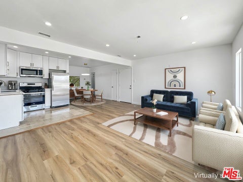 Photo of 346 W Hardy Street #1, Inglewood, CA 90301 (MLS # 26872551)