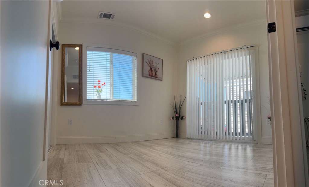 16949 Western Ave 29B