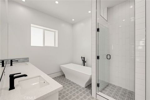 Tiny photo for 2100 Carnegie Lane, Redondo Beach, CA 90278 (MLS # SB25172846)