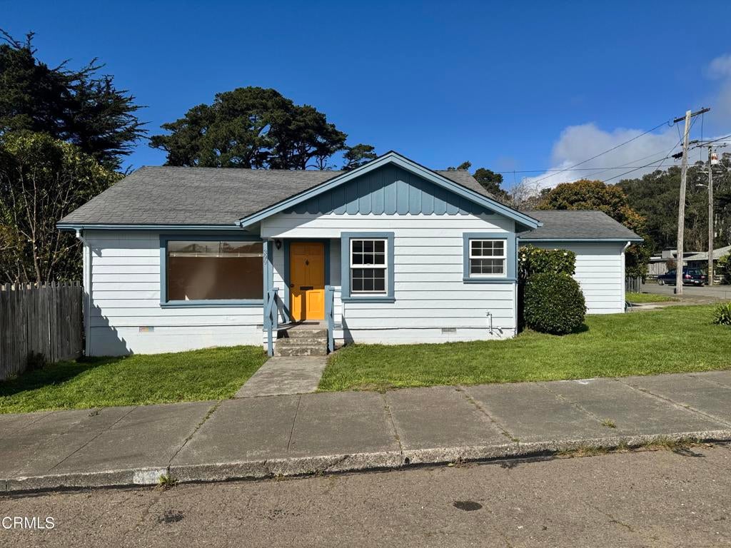 399 Winifred Street