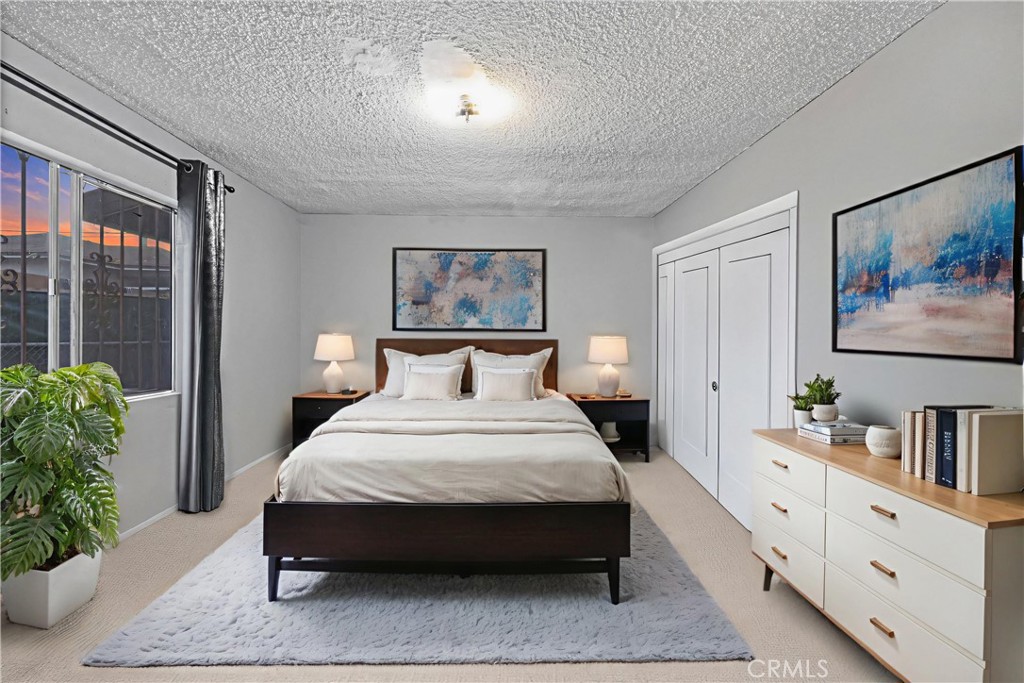 Corona Near Main - Residential