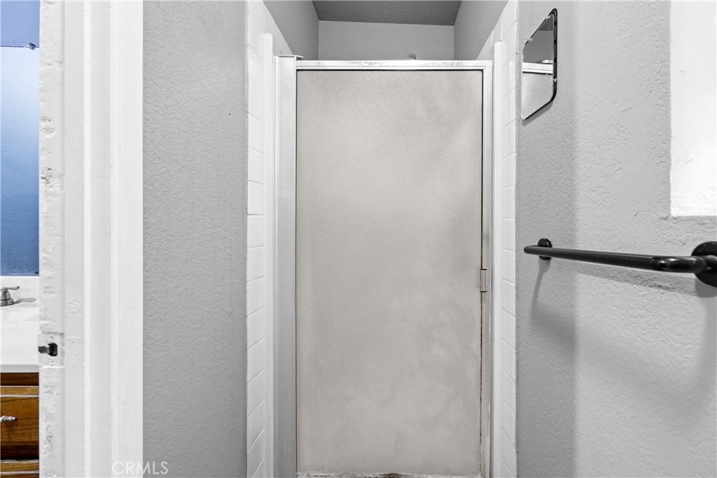 Corona Near Main - Residential