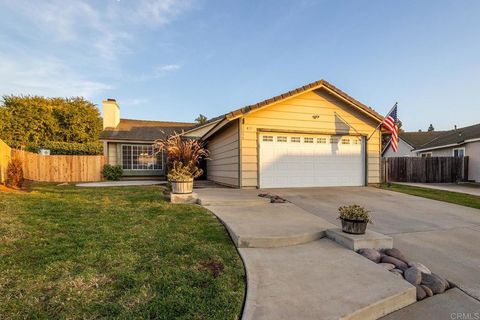 Photo of 823 Viking Lane, San Marcos, CA 92069 (MLS # NDP2511234)