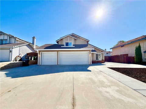 Photo of 26121 Coronada Drive, Moreno Valley, CA 92555 (MLS # SW26217655)