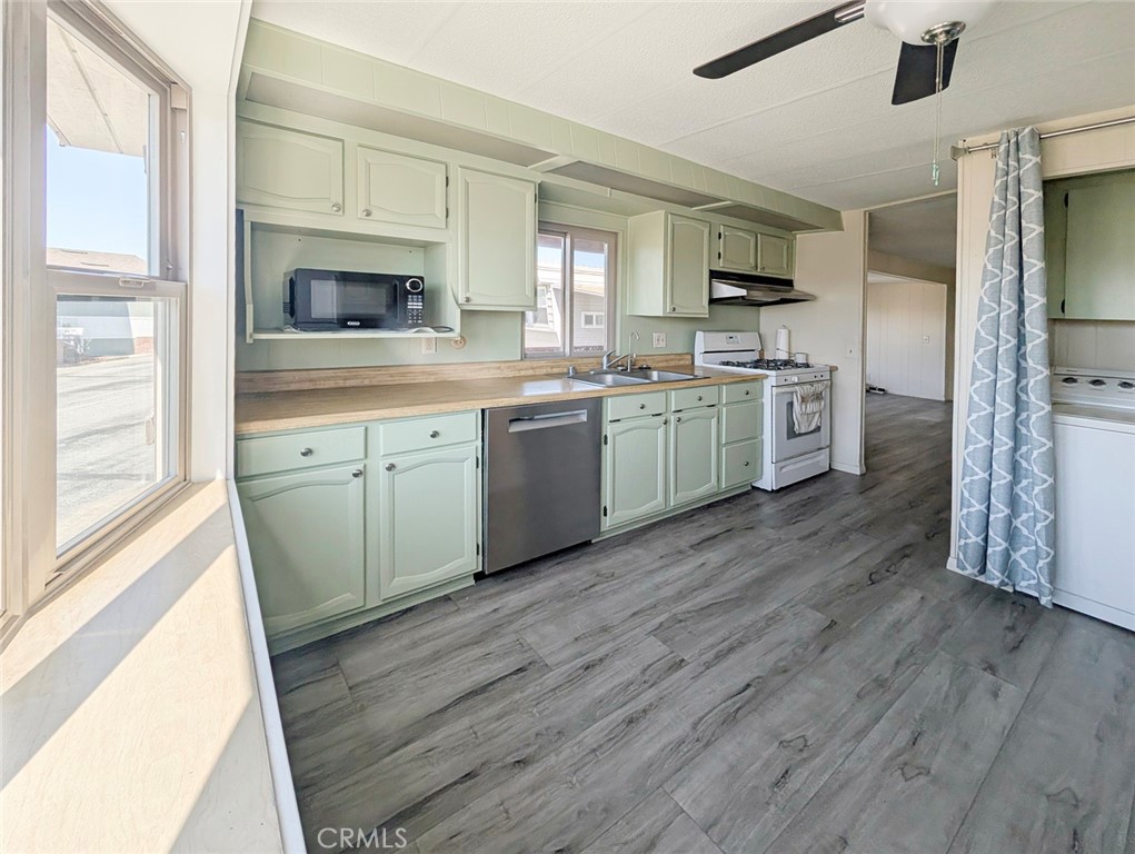 432 S Harbor Boulevard 143