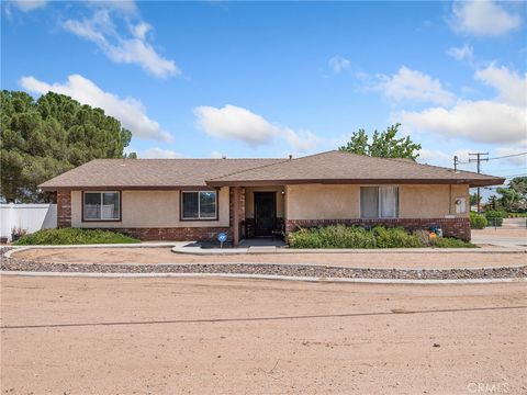 17702 Hinton Street Hesperia CA 92345