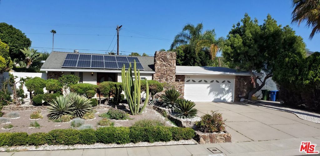 Photo of 8130 Grimsby Avenue, Los Angeles, CA 90045 (MLS # 25547733)