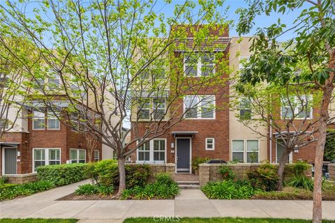 Photo of 13 Brownstone Way, Aliso Viejo, CA 92656 (MLS # TR26031064)