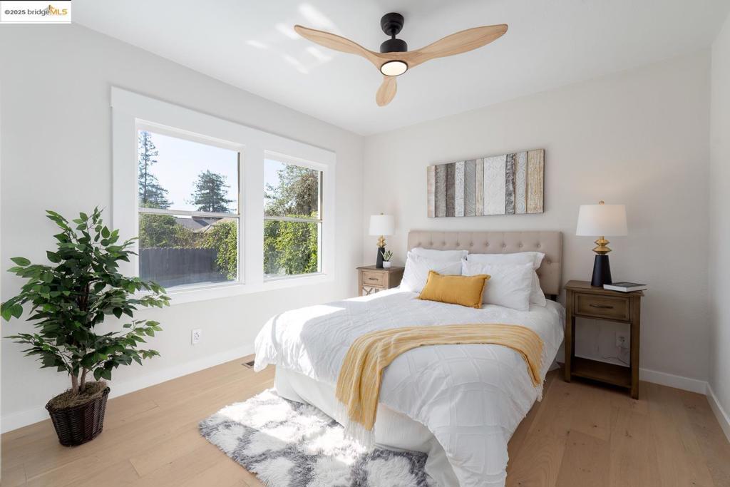 GLENVIEW - Residential
