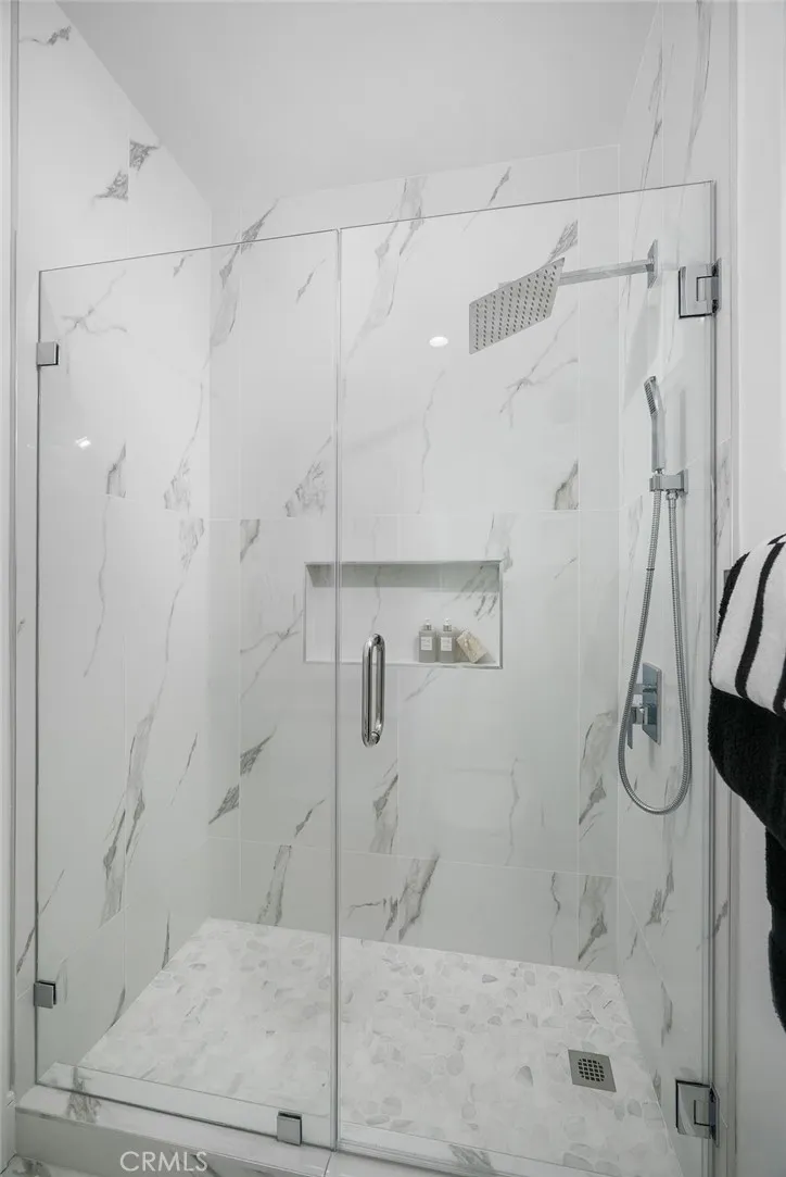 Aliso Viejo, California 92656, United States, 2 Bedrooms Bedrooms, ,3 BathroomsBathrooms,Residential,Active,110491