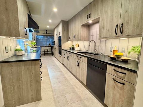 Photo of 375 W I Street, Encinitas, CA 92024 (MLS # NDP2604876)