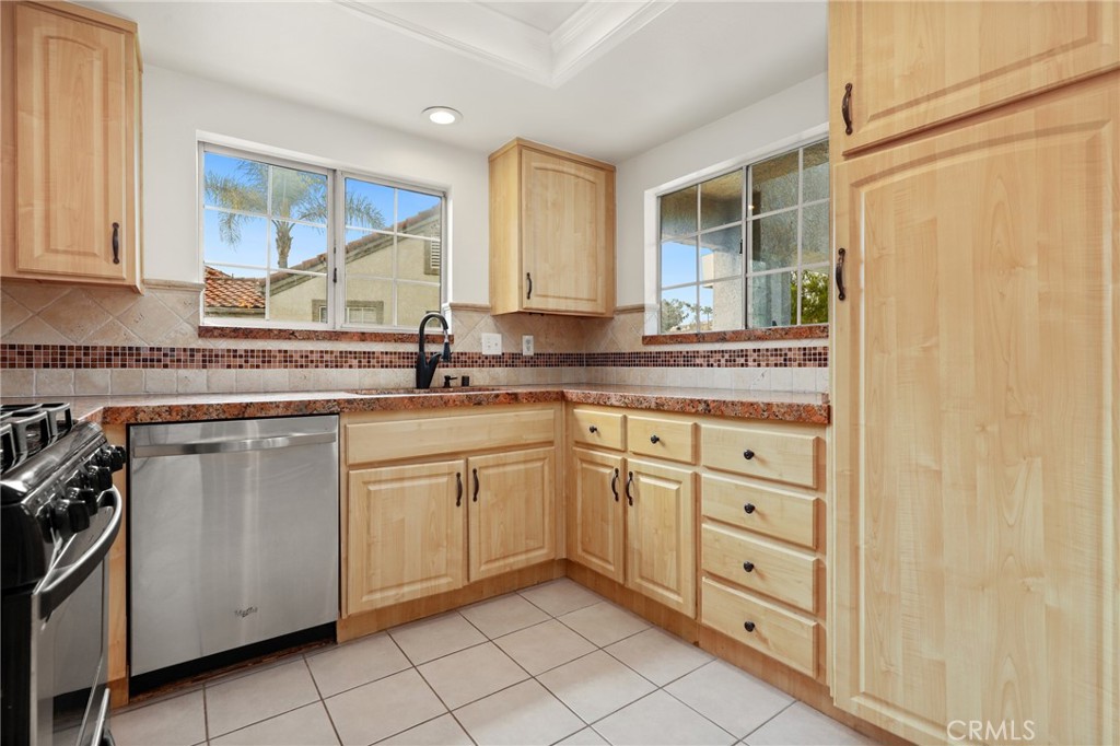 Coral Gardens (CDN) - Residential