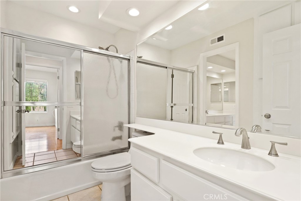 Coral Gardens (CDN) - Residential