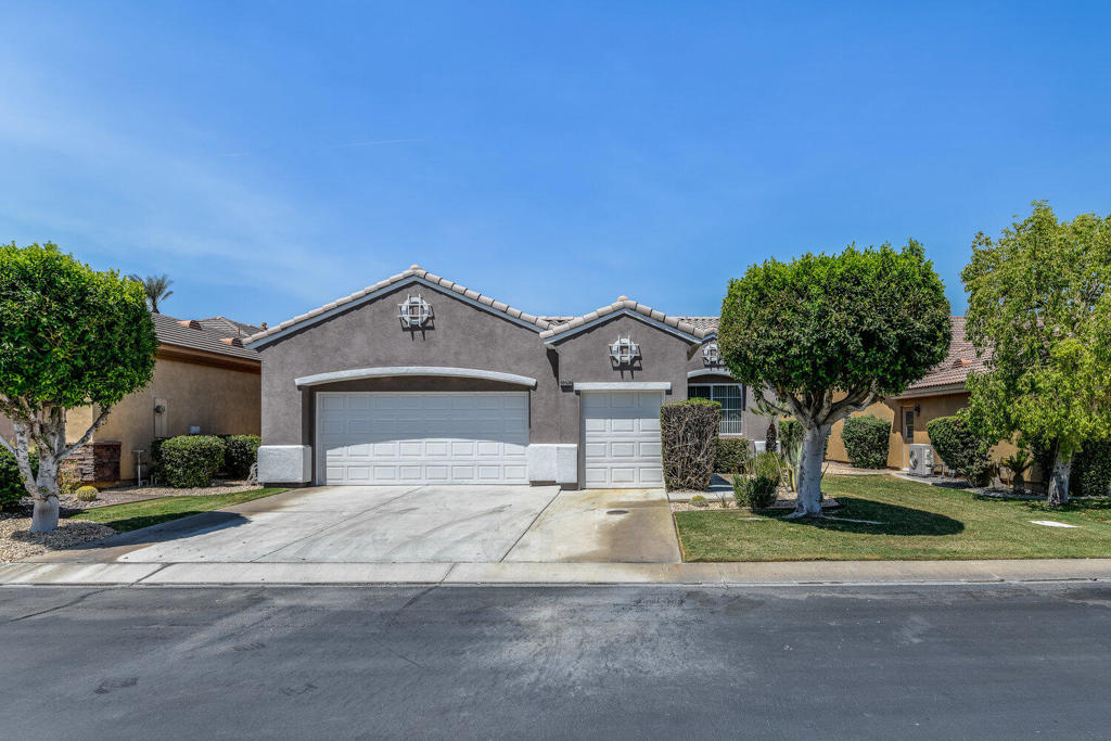 Heritage Palms CC - Residential