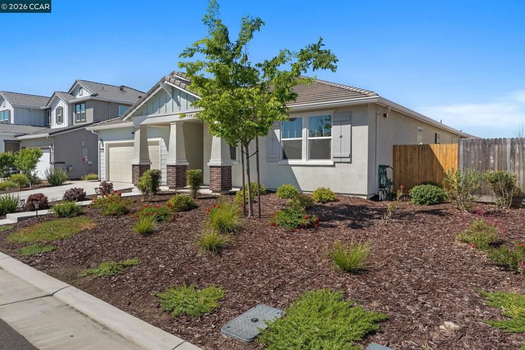 Photo of 4380 Secretariat Way Way, Roseville, CA 95747 (MLS # 41129655)