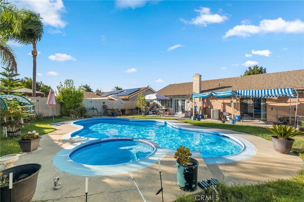 25663 Jonestown Drive