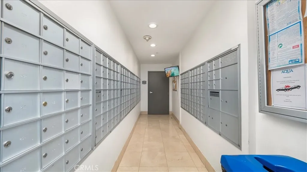 Long Beach, California 90802, United States, 2 Bedrooms Bedrooms, ,2 BathroomsBathrooms,Residential,Active,127494