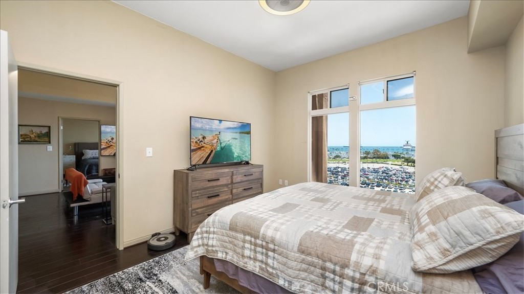 488 E Ocean Boulevard 708