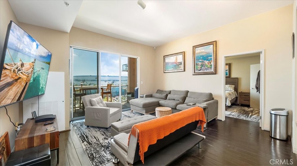 488 E Ocean Boulevard 708