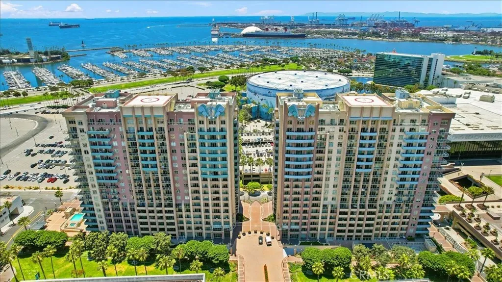 Long Beach, California 90802, United States, 2 Bedrooms Bedrooms, ,2 BathroomsBathrooms,Residential,Active,127494 Long Beach, California 90802, United States, 2 Bedrooms Bedrooms, ,2 BathroomsBathrooms,Residential,Active,127494