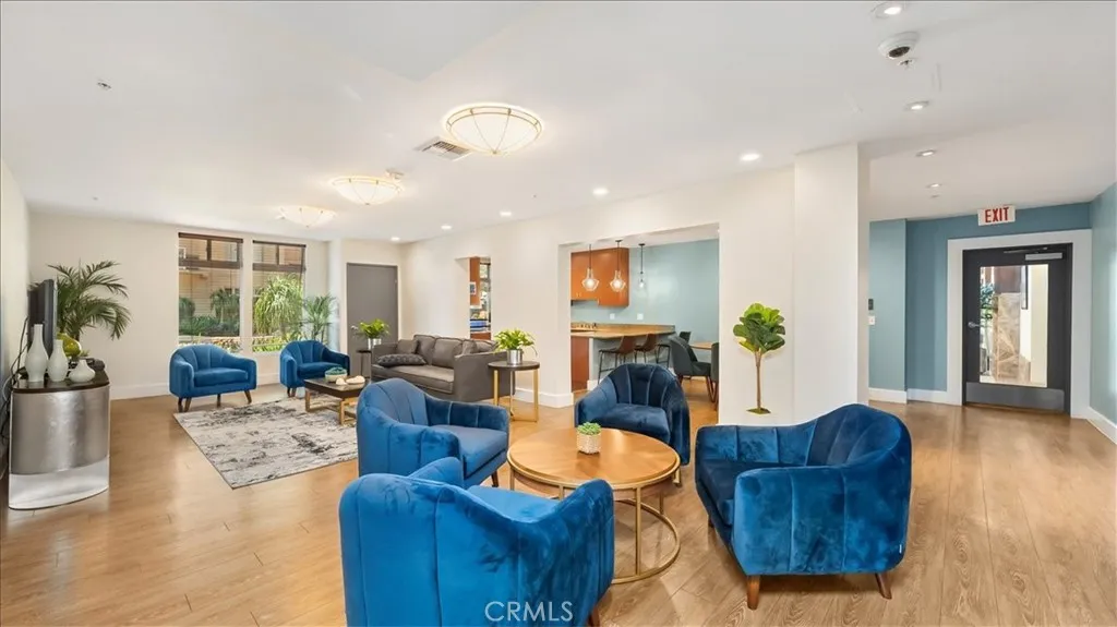 Long Beach, California 90802, United States, 2 Bedrooms Bedrooms, ,2 BathroomsBathrooms,Residential,Active,127494