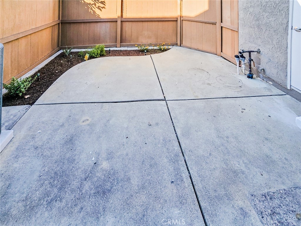 Glen (WB) (GL) - Residential Lease