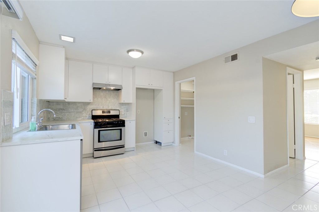 Glen (WB) (GL) - Residential Lease